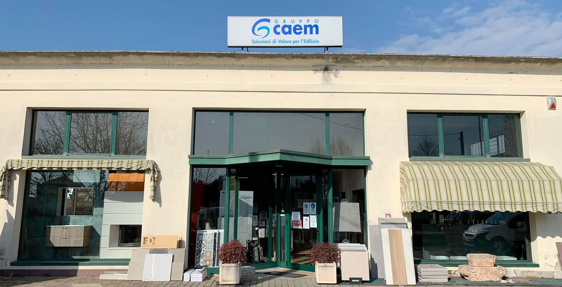 ASOLA SHOW ROOM